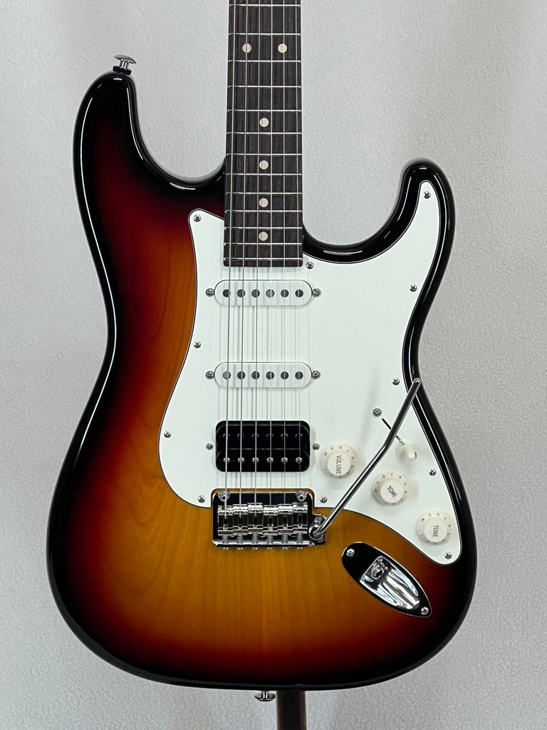 ギター Suhr classic S 3S Used 2021 Suhr Classic S HSS 3 Tone Sunburst Solid Body