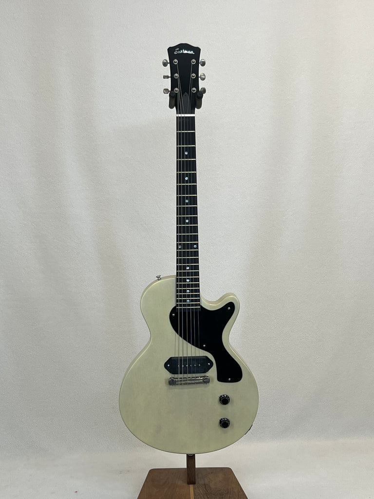 Eastman SB55/TV Limited Edition SN:K2400436 – Strings