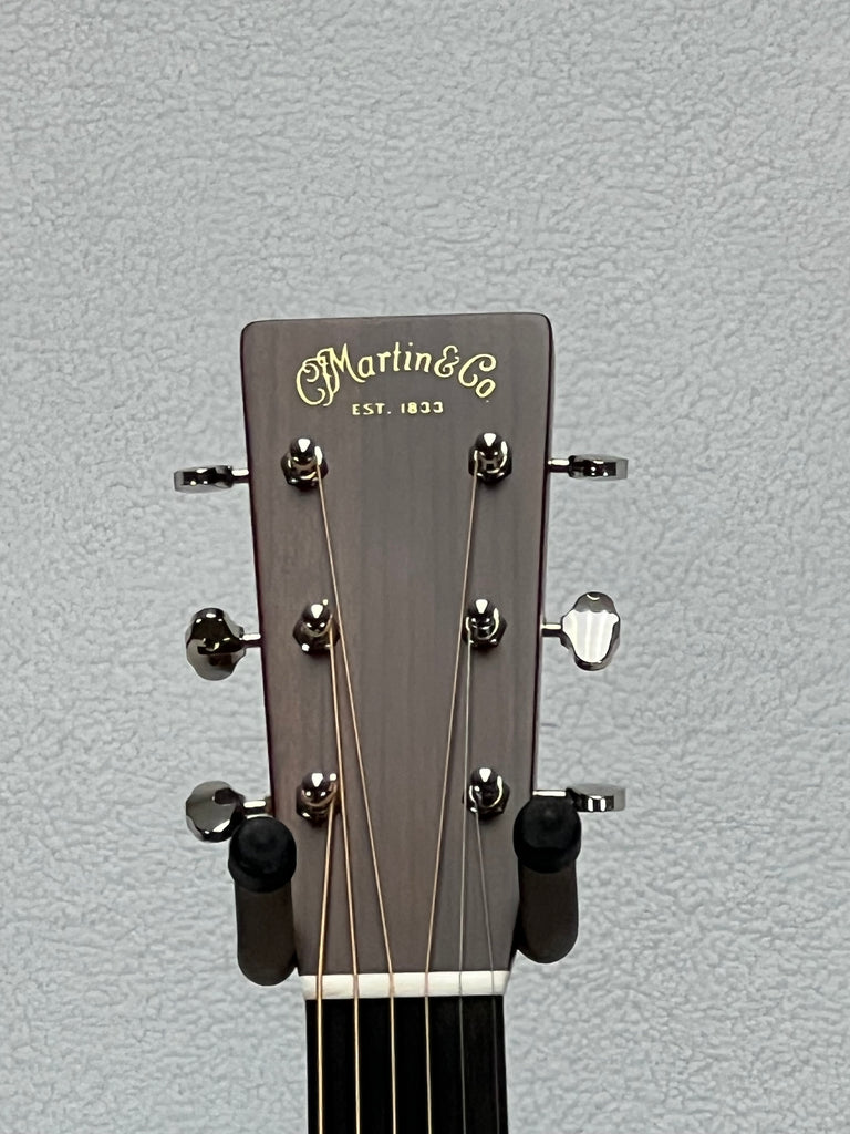 Martin 00028 SN2780708 Strings & Things Music LLC