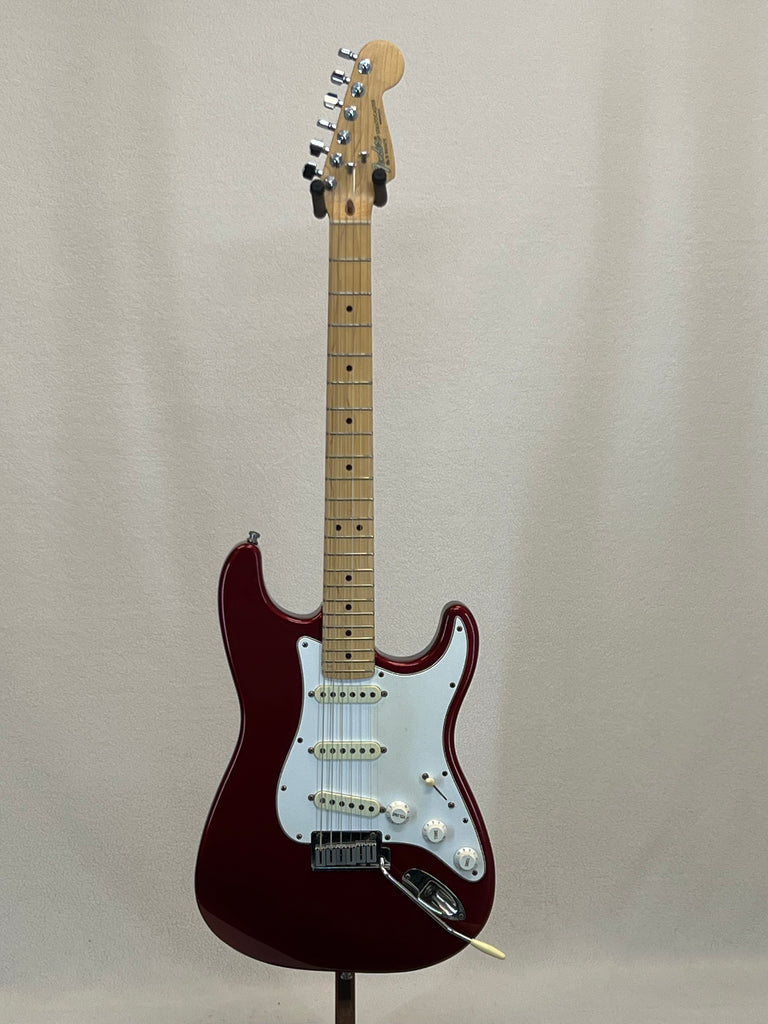 Used 1999 Fender American Standard Stratocaster SN:N990675
