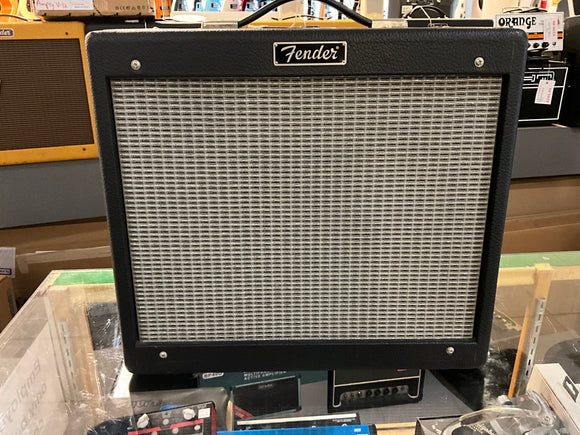 Used - Fender Blues Jr. - 2000 - Black - SN:B110369