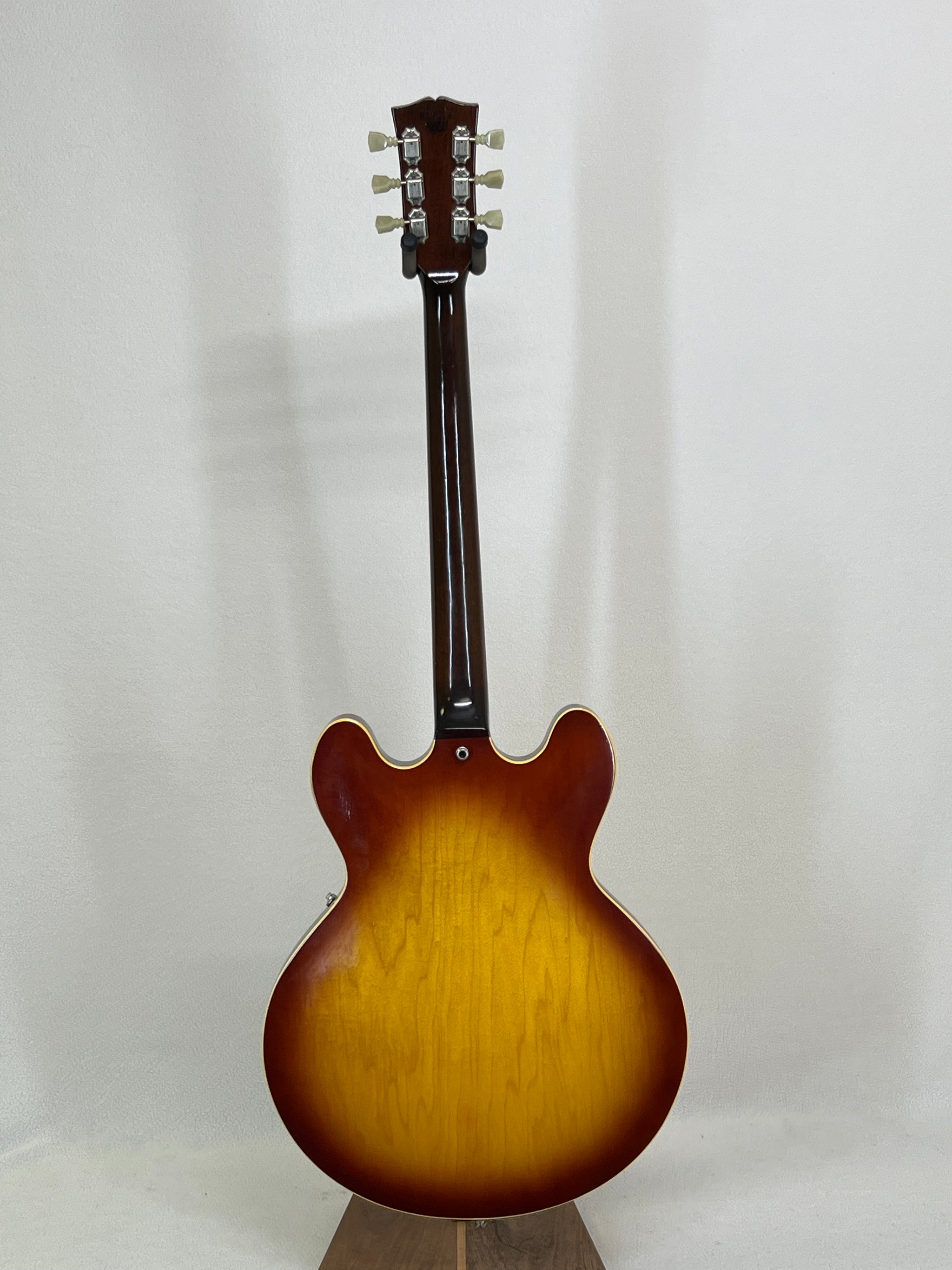 ヴィンテージGibson1970−72年製 ES-335TDCハードケース付き