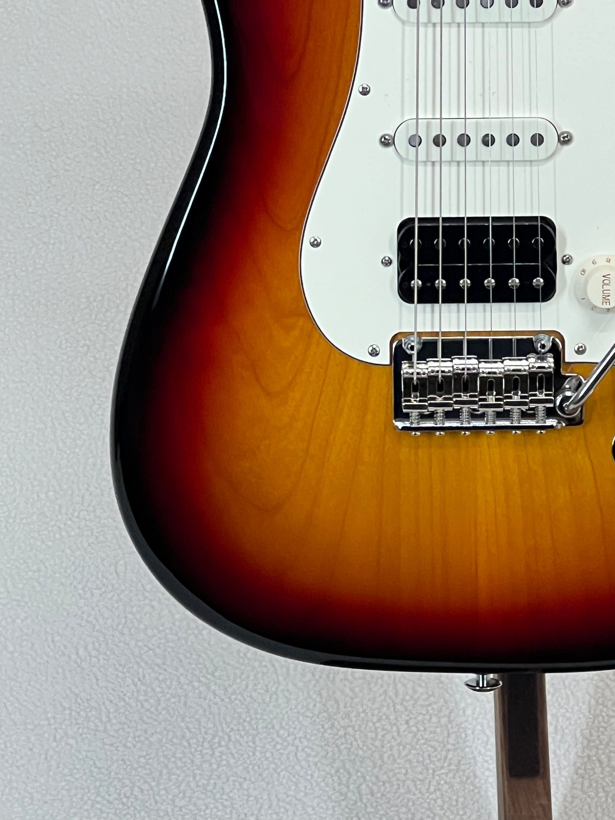 suhr classic S サンバースト