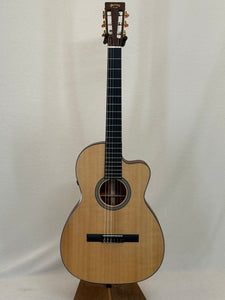 Used 2015 Martin 000C Nylon SN:1880731