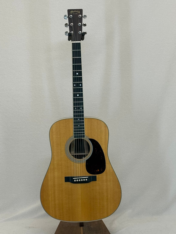 Used 2019 Martin D-35 SN:2356301