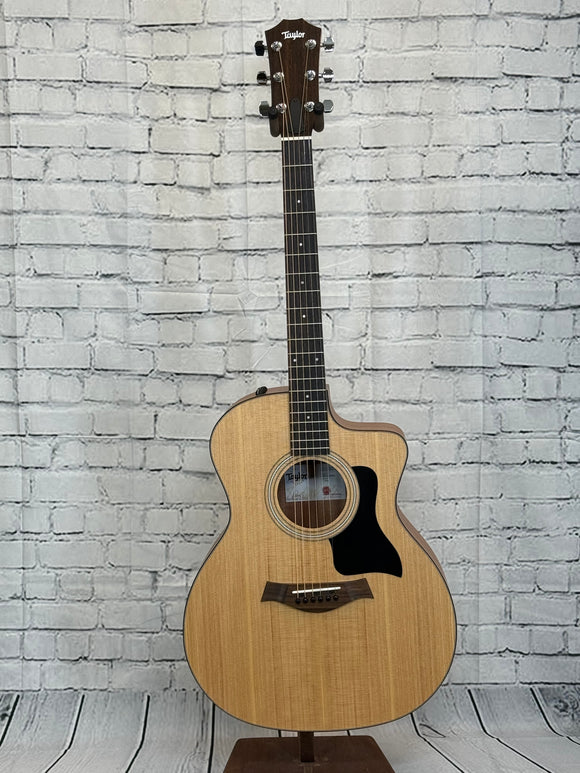 Taylor 114ce SN:2210245521