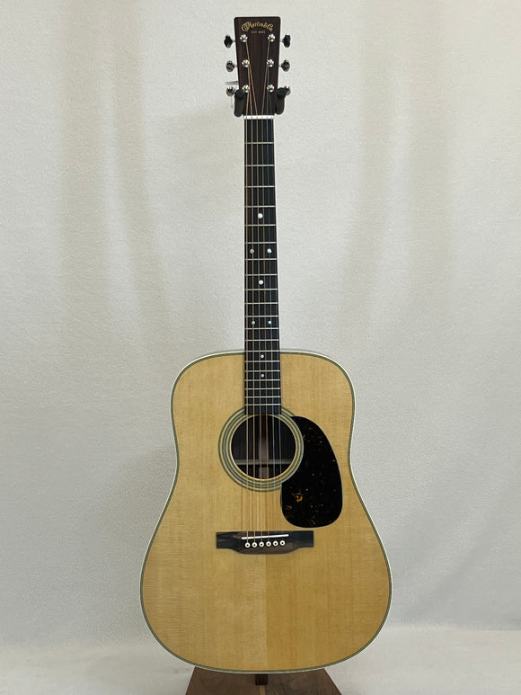 Martin D-28 Gloss SN:2882778