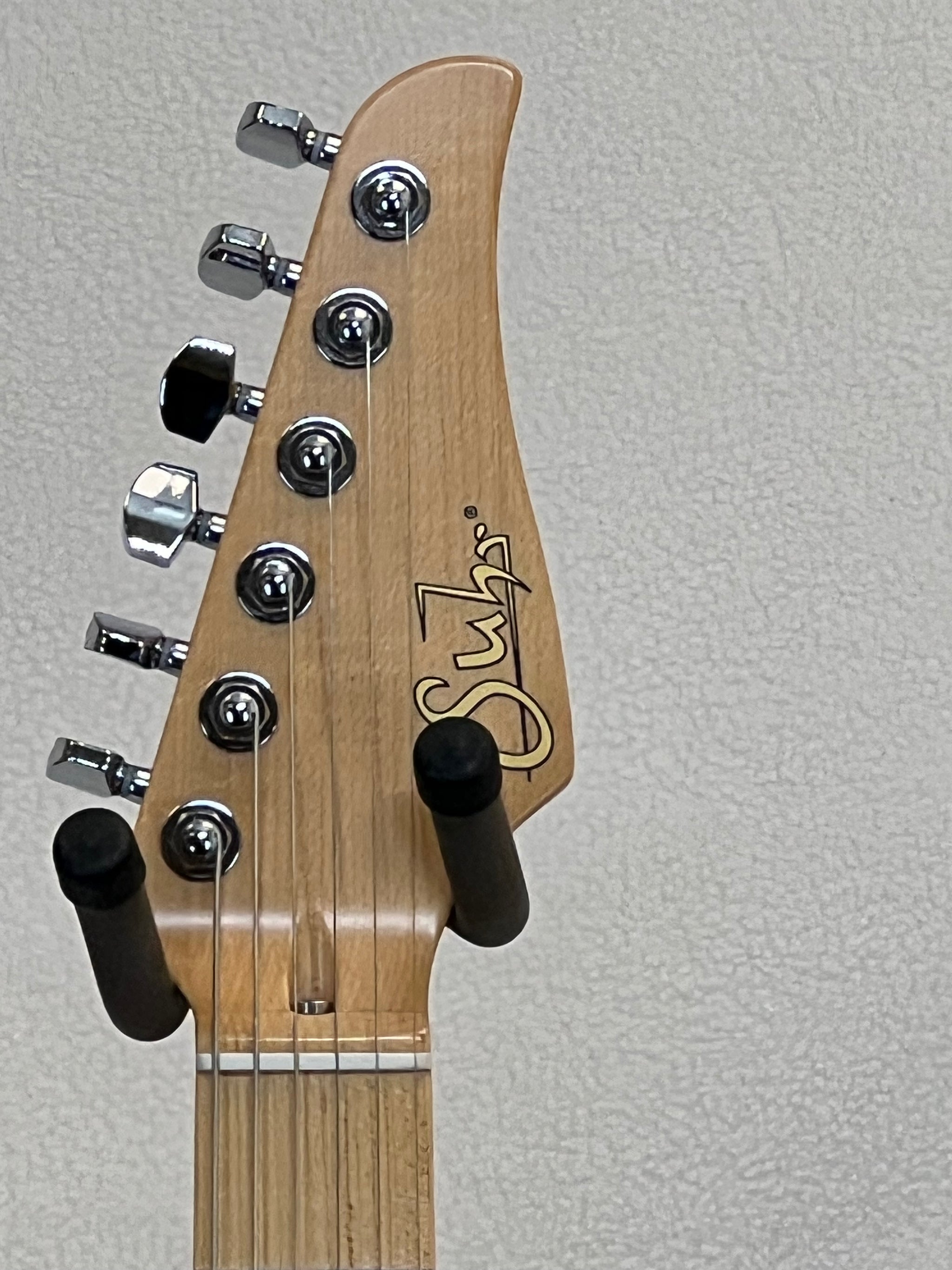 Suhr Classic T Antique Trans White SN:85005 – Strings & Things