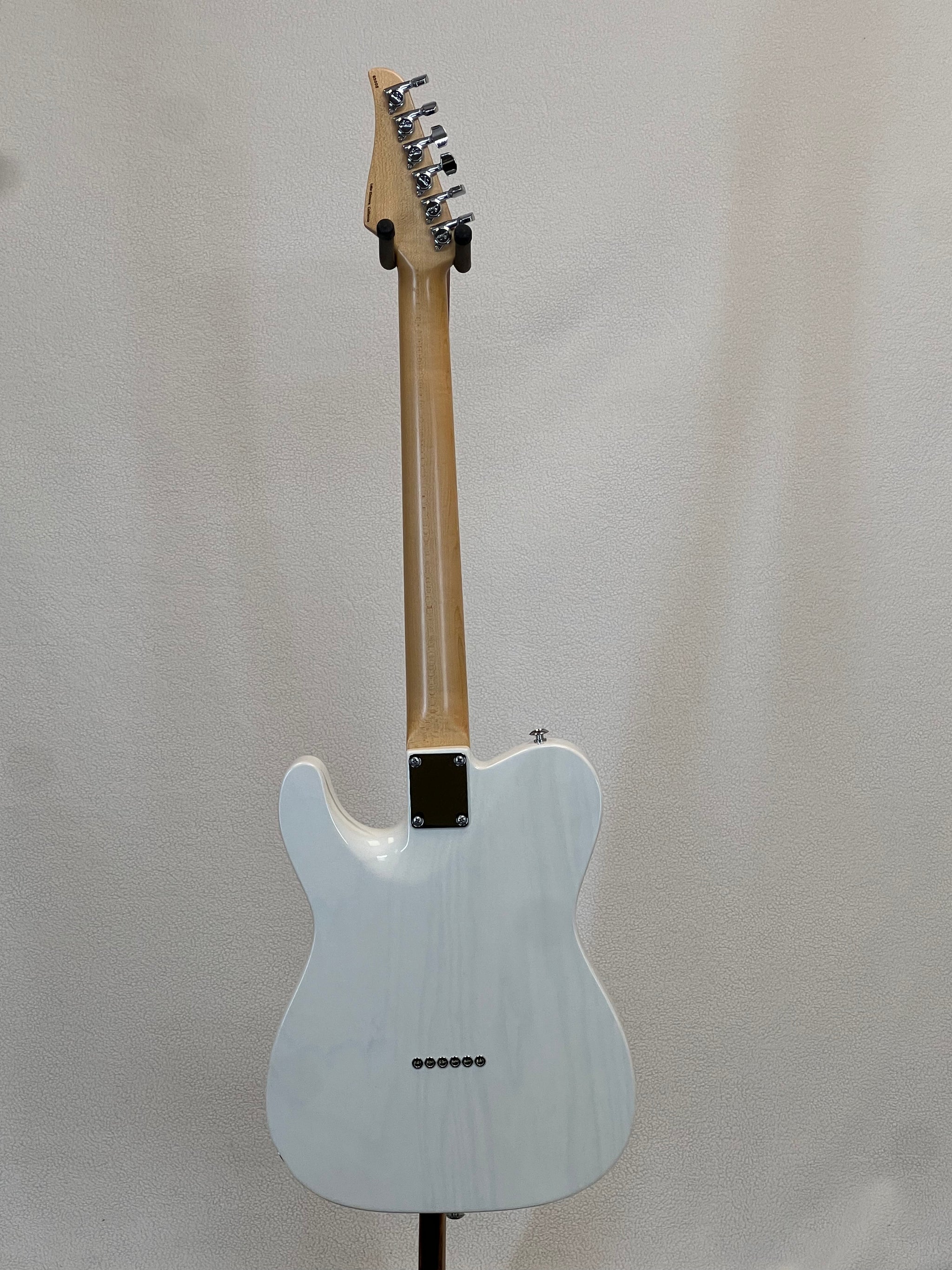 Suhr Classic T Antique Trans White SN:85005 – Strings & Things