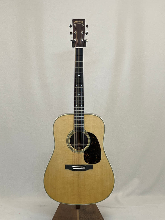 Martin D-28 Gloss 2025 SN:2925576