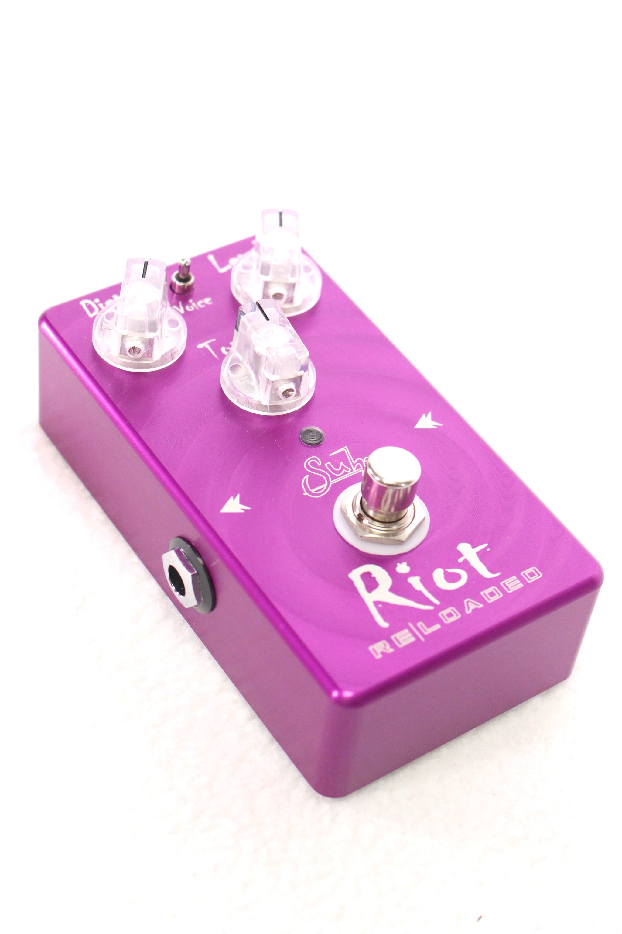 Suhr Riot Reloaded Distortion Pedal – Strings & Things Music LLC